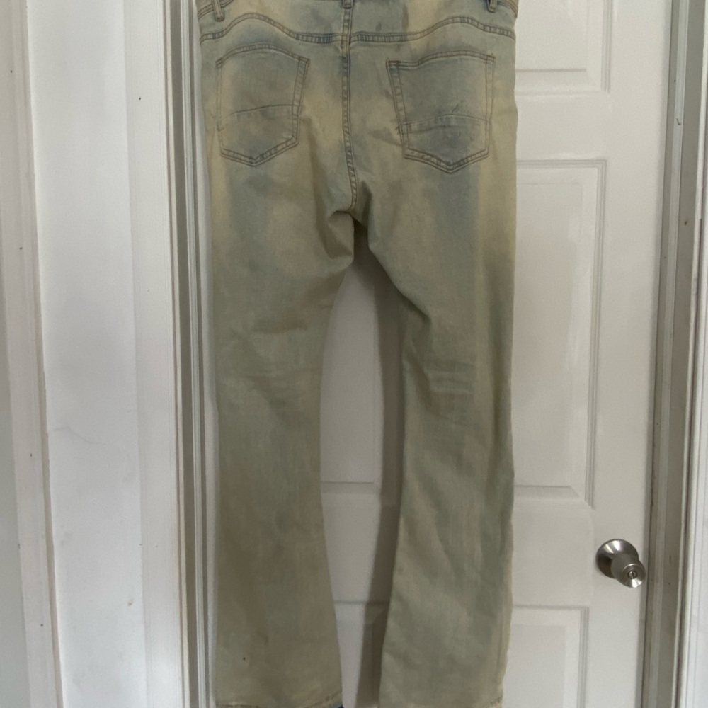 Fashion Nova Men’s Bootcut Distressed Light Wash Jeans Pants sz 38 Urban - Picture 2 of 3